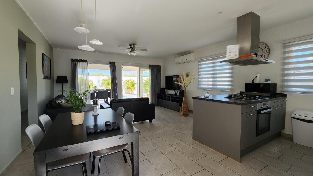 Beautiful Luxury Villa With Private Pool Palm Beach Eksteriør bilde
