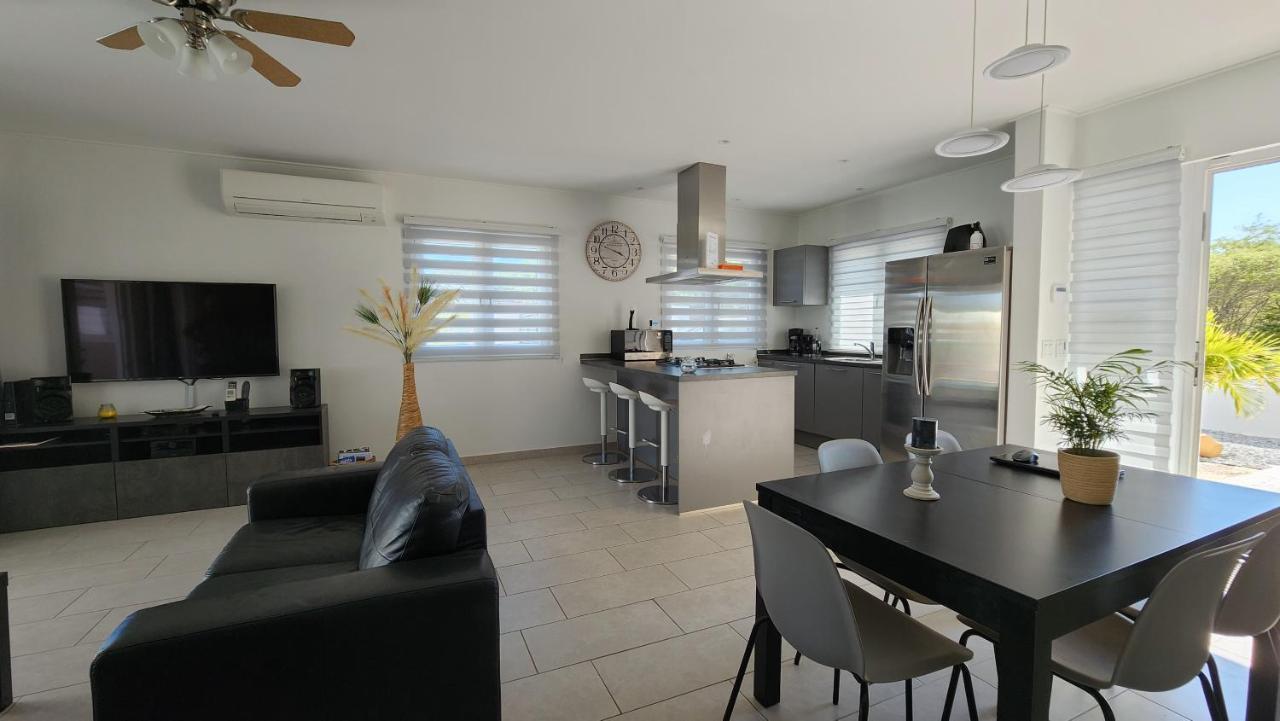 Beautiful Luxury Villa With Private Pool Palm Beach Eksteriør bilde