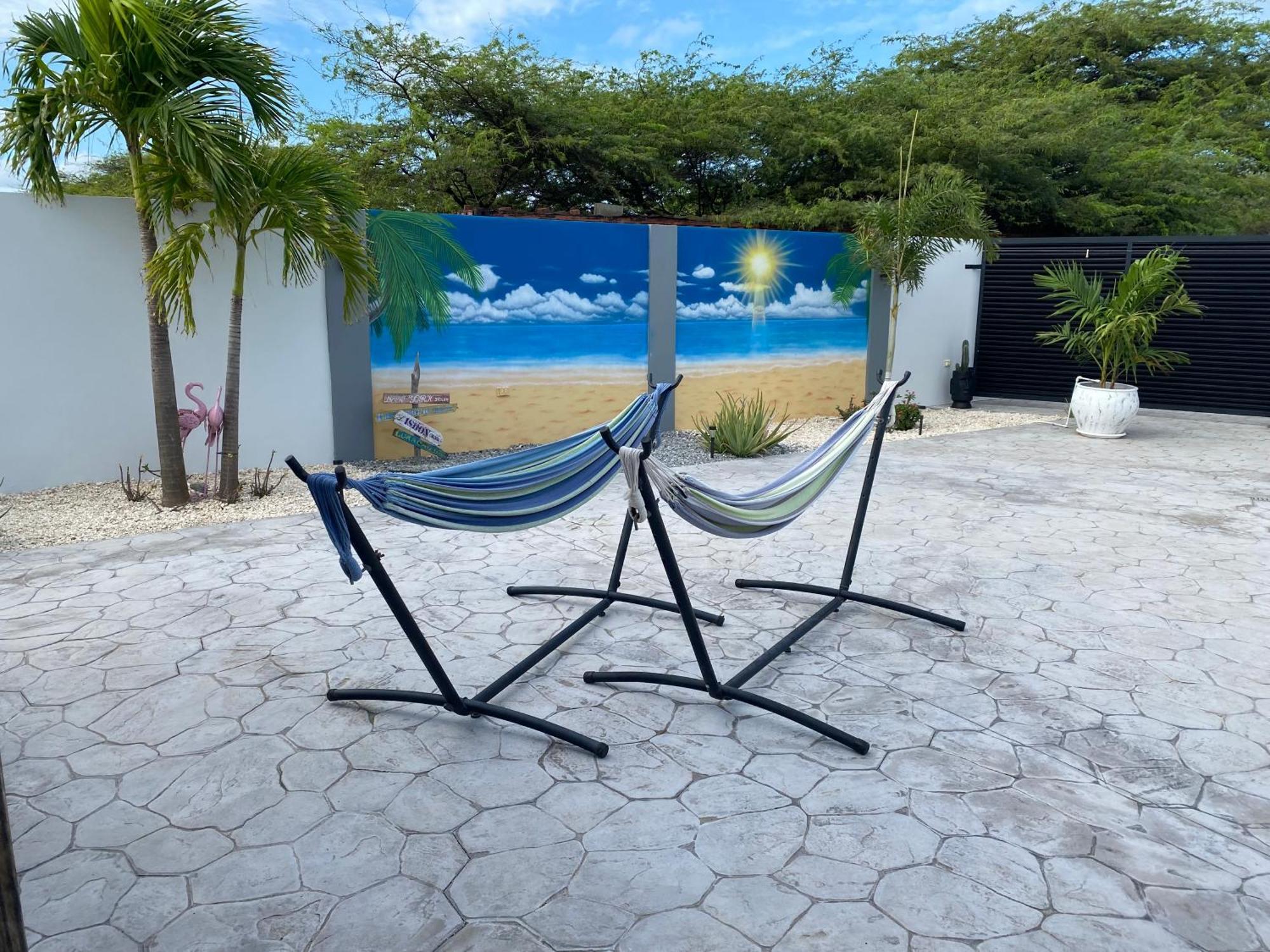 Beautiful Luxury Villa With Private Pool Palm Beach Eksteriør bilde